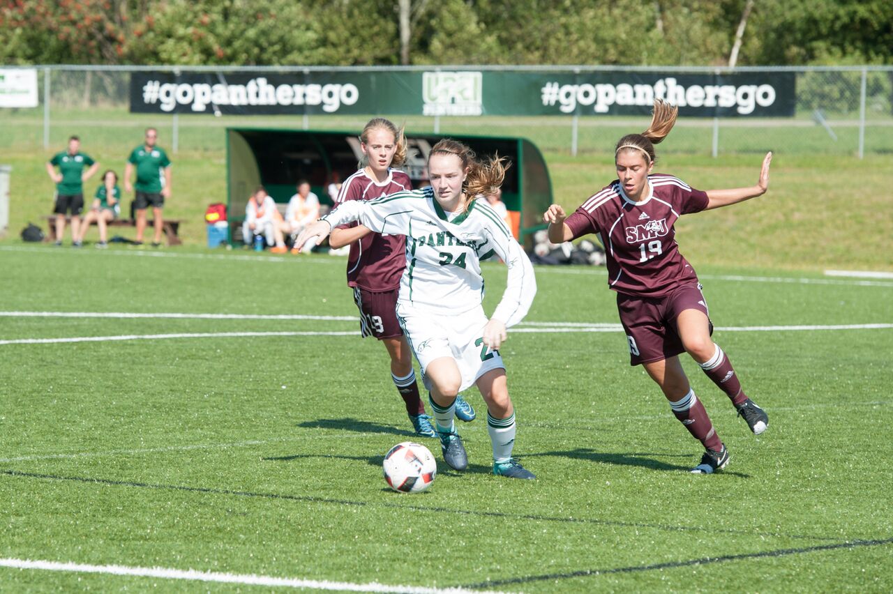 Panthers’ 1-2 scoring punch too much for Saint Mary’s